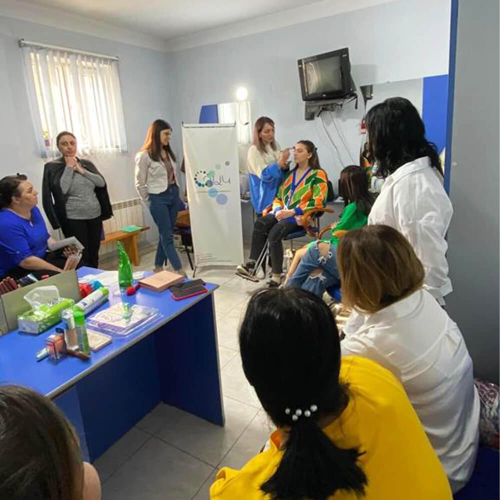 OGHAK Courses Make-up, Hairdressing, Skin Care 22