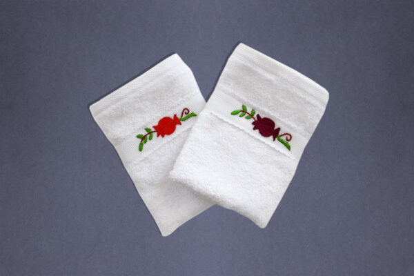 Towel with Armenian Embroidery 30x50 cm
